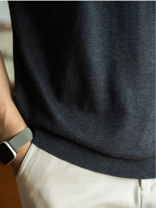 Color-blocked Sleeve Knit Polo Shirt